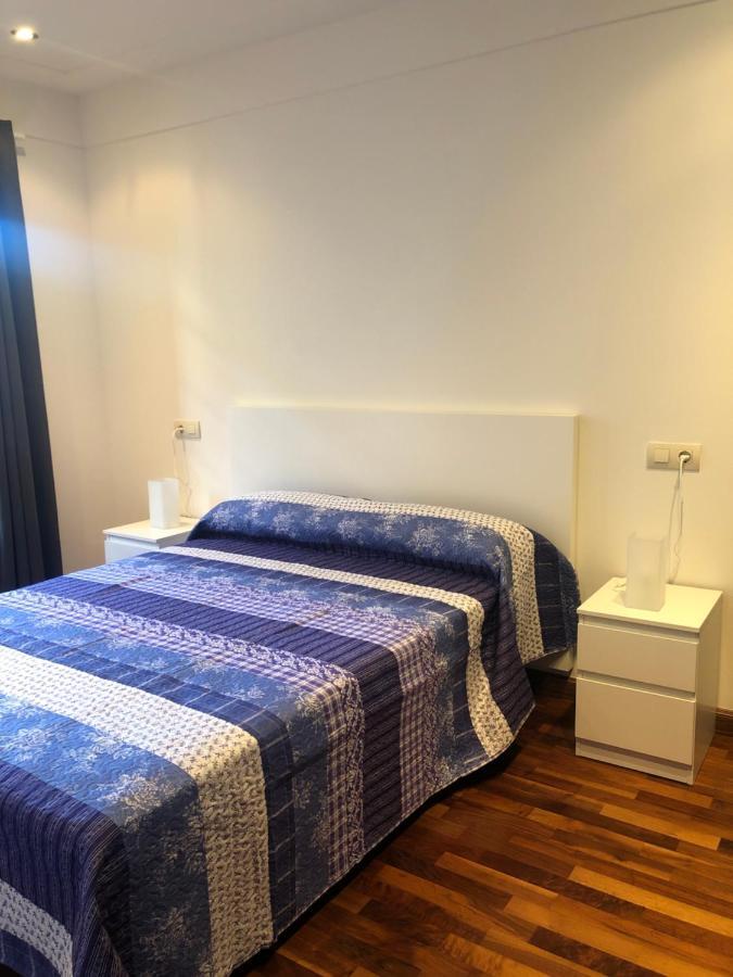 Apartamento Galiana II Appartamento Avilés Esterno foto